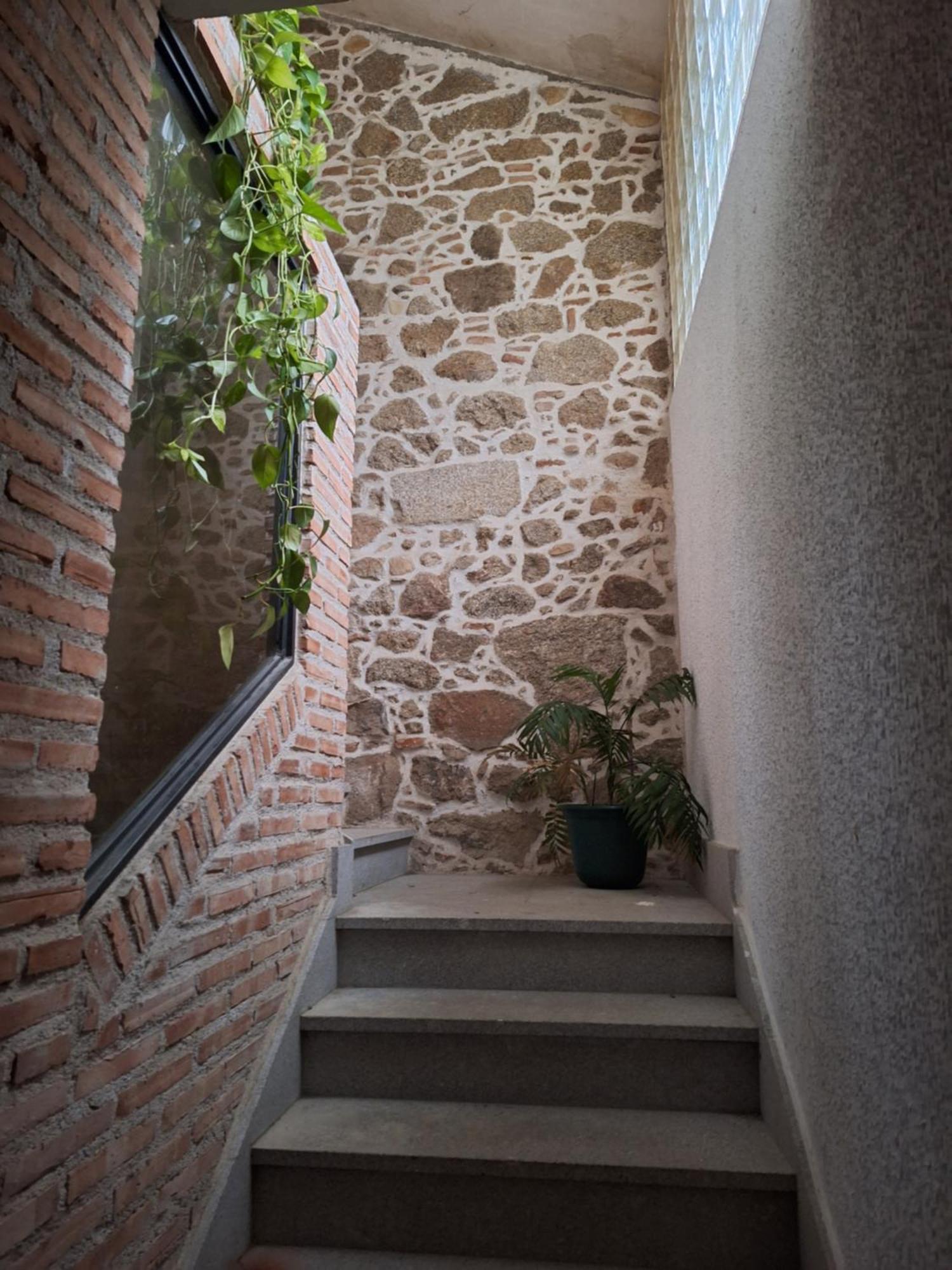 Hostal El Patio Restaurante San Bartolomé de Pinares Exteriér fotografie